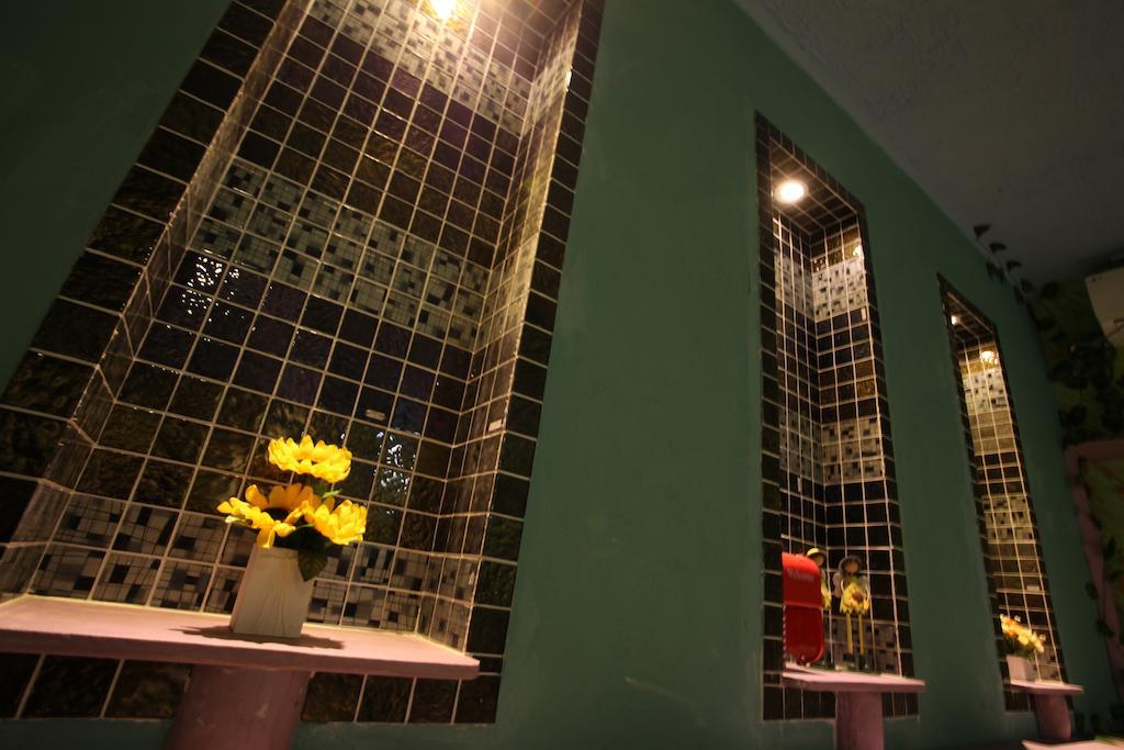 Hotel Pharaoh Seoul Bagian luar foto