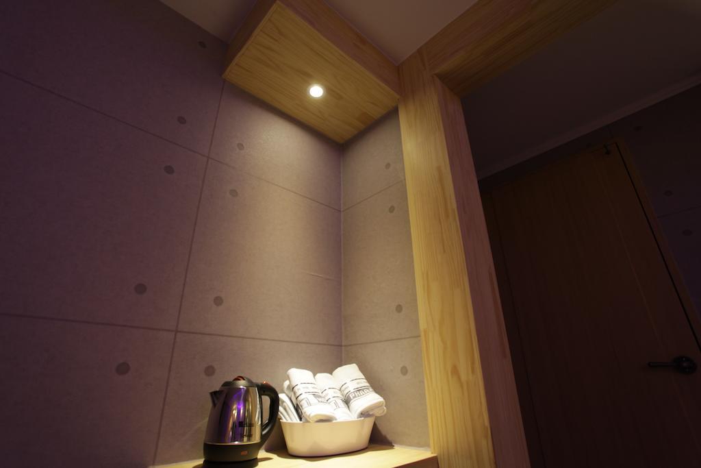 Hotel Pharaoh Seoul Bagian luar foto