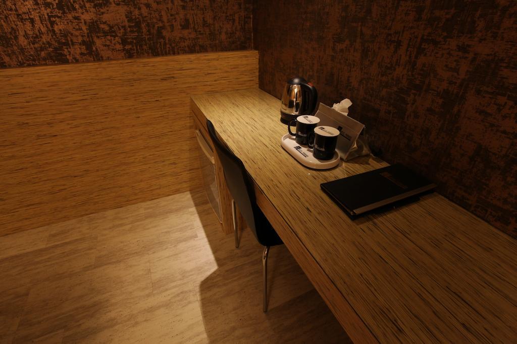 Hotel Pharaoh Seoul Bagian luar foto